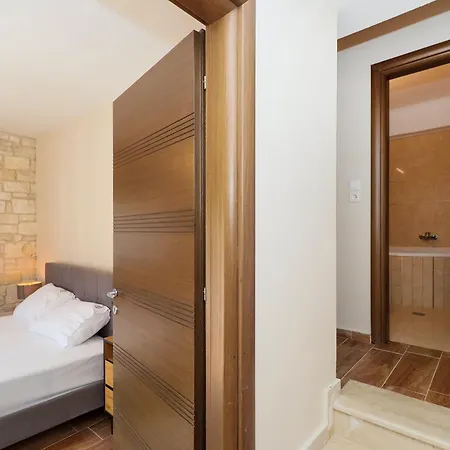 Mykeli Villa Kriopigi